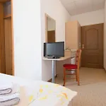 Ami - M Szálloda 3*