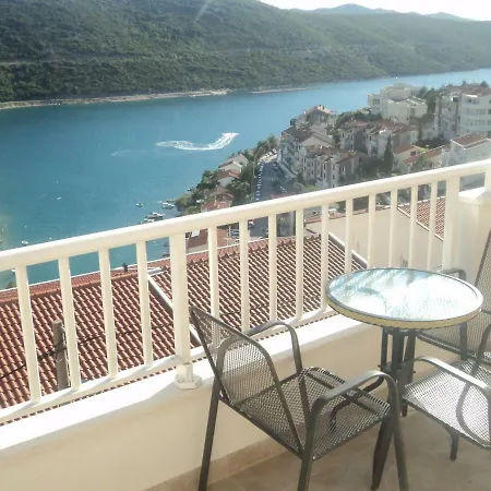 Hotel Ami - M Neum